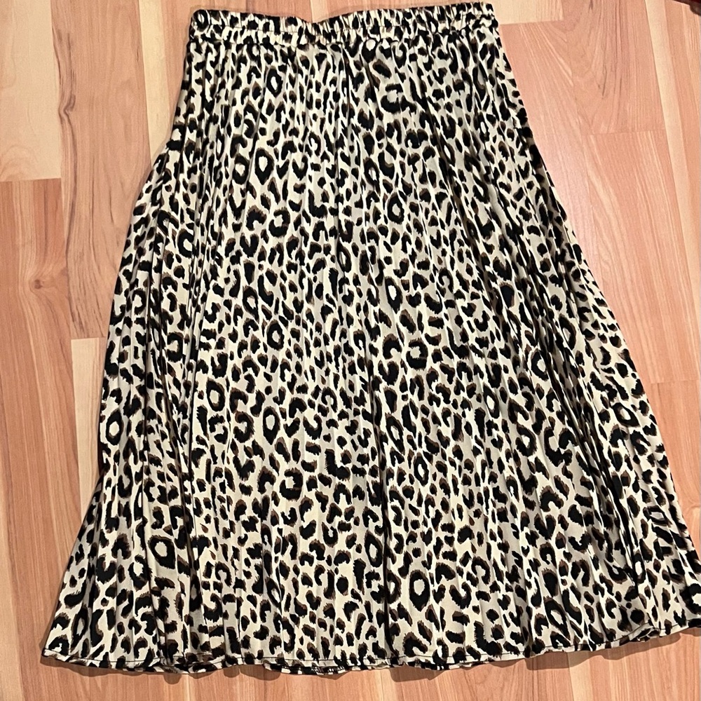 Sadie and Love - Modest Leopard print skirt
